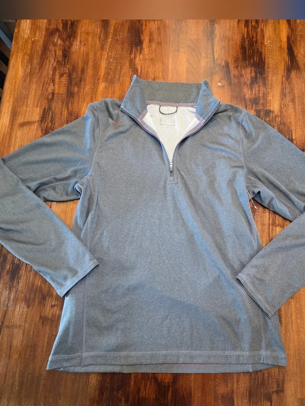 RHONE Mens M Gray 1/4 Zip Pullover Thumb Hole Polartec Running Athletic Preppy